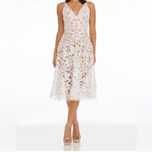NWT Dress The Population Blair Lace Midi Dress, white sequins - Size Medium